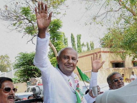 ಮಾಜಿ ಪ್ರಧಾನಿ ದೇವೇಗೌಡರ ಬದುಕು-ಸಾಧನೆ ಅನಾವರಣ