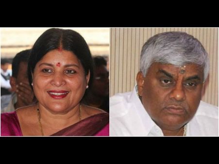 ಸಚಿವ ರೇವಣ್ಣ ಅವರ ಹಾಡಿ ಹೊಗಳಿದ ಜಯಮಾಲಾ, ಎ.ಮಂಜು ಕಿಡಿ