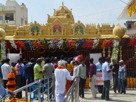 ಹಾಸನಾಂಬೆ ಉತ್ಸವ ಮುಕ್ತಾಯ: ಭಕ್ತಾದಿಗಳು ಕಡಿಮೆ,ಕಾಣಿಕೆ ಸಂಗ್ರಹ ಕುಸಿತ