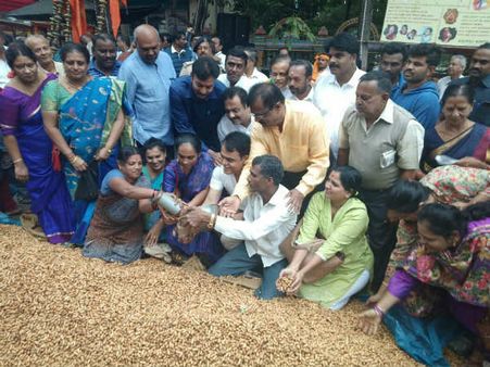 ಮಲ್ಲೇಶ್ವರಕ್ಕೆ ಹೋದರೆ ಕಡಲೆಕಾಯಿ ಪರಿಷೆ ಮಿಸ್‌ ಮಾಡ್ಕೋಬೇಡಿ