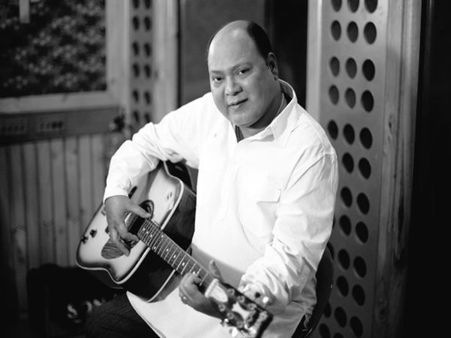 ಹೃದಯಾಘಾತದಿಂದ ಖ್ಯಾತ ಹಿಂದಿ ಗಾಯಕ ಮೊಹಮ್ಮದ್ ಅಜೀಜ್ ನಿಧನ