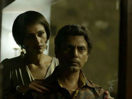 ಅಶ್ಲೀಲ ದೃಶ್ಯ ಪ್ರಸಾರ: ನೆಟ್ ಫ್ಲಿಕ್ಸ್, ಅಮೆಜಾನ್ ವಿರುದ್ಧ ದೂರು