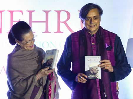 ನೆಹರು ಪರಂಪರೆಯನ್ನು ಬಿಜೆಪಿ ಹಾಳುಗೆಡವುತ್ತಿದೆ: ಸೋನಿಯಾ ಗಾಂಧಿ