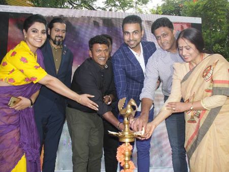 ಶಿಕ್ಷಣ ಇಲಾಖೆಗಾಗಿ ಮ್ಯೂಸಿಕ್ ಆಲ್ಬಂ-ಪುನೀತ್, ಕುಂಬ್ಳೆರಿಂದ ಬಿಡುಗಡೆ