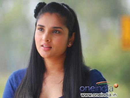 ವಿದ್ಯಾನಗರದಲ್ಲಿರುವ ರಮ್ಯಾ ನಿವಾಸಕ್ಕೆ ಪೊಲೀಸ್ ಭದ್ರತೆ ನಿಯೋಜನೆ