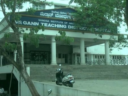 ಬ್ಲ್ಯಾಕ್‌ಮೇಲ್‌ಗೆ ಹೆದರಿ ಆತ್ಮಹತ್ಯೆ: ಯುವಕ ಸಾವು, ಯುವತಿ ಸ್ಥಿತಿ ಗಂಭೀರ