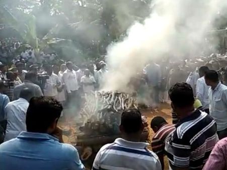 ಪಂಚಭೂತಗಳಲ್ಲಿ ಲೀನವಾದ ಖಡಕ್ ಅಧಿಕಾರಿ ಮಧುಕರ್ ಶೆಟ್ಟಿ