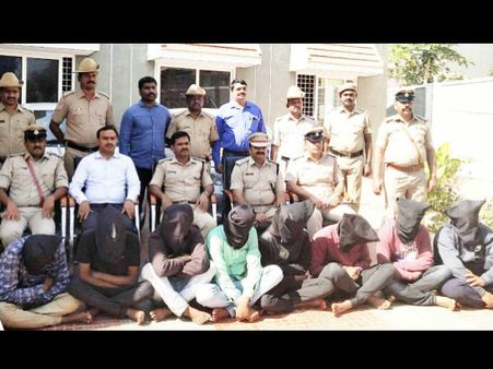 ಖತರ್ನಾಕ್ ದರೋಡೆಕೋರರನ್ನು ಬಂಧಿಸಿದ ಬಿಡದಿ ಪೊಲೀಸರು