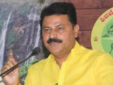 ಯಡಿಯೂರಪ್ಪ ಹಸಿರು ಶಾಲು ಹಾಕಲು ಬಿಡೋಲ್ಲ : ಬೇಳೂರು