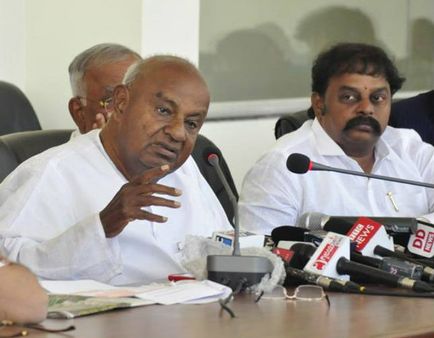 ರಾಷ್ಟ್ರ ರಾಜಕಾರಣದ ಮುಂದಿನ ನಡೆ ಬಿಚ್ಚಿಟ್ಟ ದೇವೇಗೌಡರು