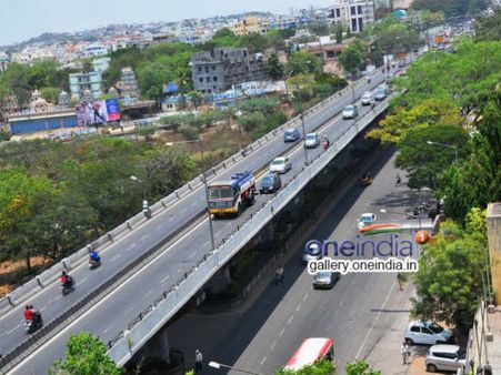 ಮಾರ್ಗ ಬದಲಾವಣೆ ಬಳಿಕ ಕೆಆರ್ ಮಾರ್ಕೆಟ್ ಮೇಲ್ಸೇತುವೆ ದುರಸ್ತಿ