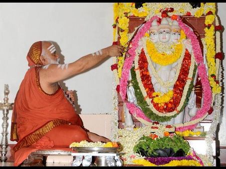 ದತ್ತ ಜಯಂತಿ: ಸದ್ಗುರುಗಳ ಪಾದುಕೆಗಳ ಪೂಜೆಗಾಗಿ ವಿಶಿಷ್ಟ ಮಂದಿರ