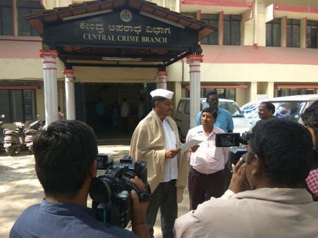 ಆಂಬಿಡೆಂಟ್ ಪ್ರಕರಣ: ಸಿಸಿಬಿ ಅಲೋಕ್‌ ಕುಮಾರ್ ಭೇಟಿ ಮಾಡಿದ ರವಿಕೃಷ್ಣಾ ರೆಡ್ಡಿ