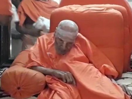 ಸಿದ್ದಗಂಗಾ ಶ್ರೀಗಳ ಆರೋಗ್ಯದ ಬಗ್ಗೆ ಆತಂಕ ಬೇಡ: ಚೆನ್ನೈಗೆ ವೈದ್ಯರ ತಂಡ