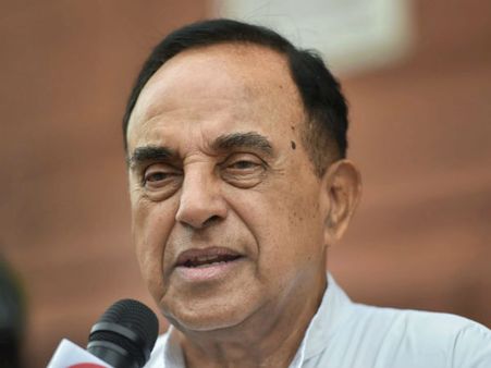 ಬಾಬ್ರಿ ಮಸೀದಿ ಧ್ವಂಸ ಸಂಭ್ರಮಾಚರಣೆ ಬೆಂಬಲಿಸಿದ ಸ್ವಾಮಿ!