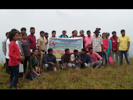 ತೇಜಸ್ವಿ ಪ್ರತಿಷ್ಠಾನದಿಂದ ಆಲೇಕಾನು ರಾಮಗಲ್ಲು ಬೆಟ್ಟಕ್ಕೆ ಚಾರಣ