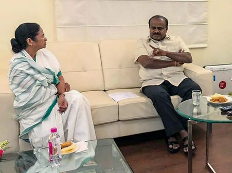 ಮುಸ್ಲಿಂ ಮತಗಳ ಮೇಲೆ ಹಾಕಲು ಲಗ್ಗೆ, ಮಮತಾ ನೆತ್ತಿಯ ಮೇಲೆ ಜೆಡಿಎಸ್ ಪುಗ್ಗೆ