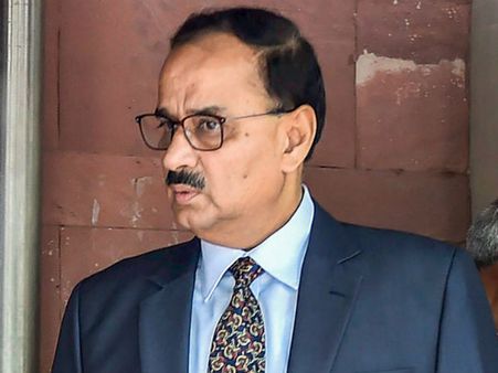 ನಿವೃತ್ತಿಯ ದಿನವೇ ಕೆಲಸಕ್ಕೆ ಸೇರಿಕೊಳ್ಳುವಂತೆ ವರ್ಮಾಗೆ ಸೂಚನೆ!