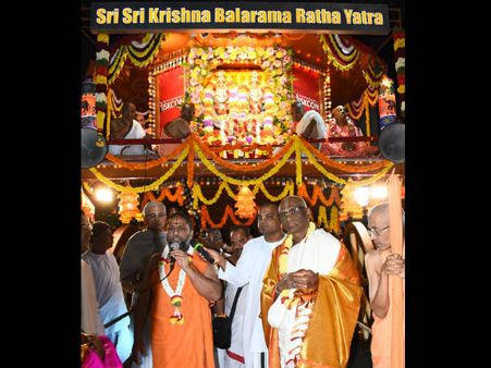 ಇಸ್ಕಾನ್ ದೇಗುಲದ ಕೃಷ್ಣ-ಬಲರಾಮ ಉತ್ಸವ, ಕಣ್ಣಿಗೆ ಹಬ್ಬ