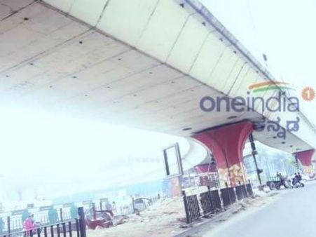 ನಮ್ಮ ಮೆಟ್ರೋ ಕಾಮಗಾರಿ, ಜಯದೇವ ಸರ್ವೀಸ್ ರಸ್ತೆ ಬಂದ್