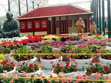 ಗಾಂಧಿಯ ಜೀವನ ಗಾಥೆ ಸಾರುವ ಲಾಲ್‌ಬಾಗ್ ಪುಷ್ಪ ಪ್ರದರ್ಶನ