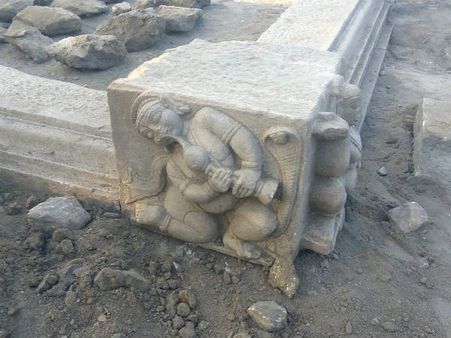 ಸುಧಾ ಮೂರ್ತಿ ಪ್ರಯತ್ನದಿಂದ ಮೇಲುಕೋಟೆಯಲ್ಲಿ ಸ್ವಚ್ಛವಾದ ಕಲ್ಯಾಣಿ ಕೊಳ