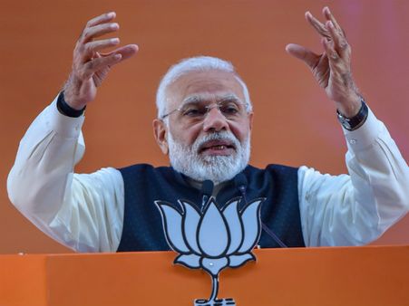 ಠಾಕ್ರೆ 'ದಿಟ್ಟ ವ್ಯಕ್ತಿ' ಎಂದು ಹಾಡಿ ಹೊಗಳಿದ ನರೇಂದ್ರ ಮೋದಿ