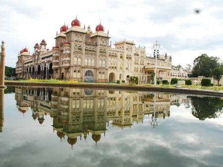 ಸಿದ್ದಗಂಗಾ ಶ್ರೀ ಶಿವೈಕ್ಯ ಹಿನ್ನೆಲೆ:ಇಂದು ಮೈಸೂರು ಅರಮನೆಗೆ ಪ್ರವೇಶವಿಲ್ಲ