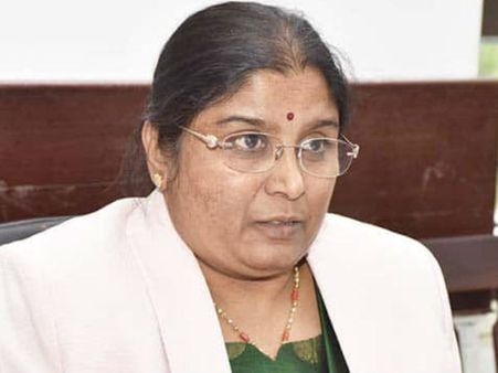 ಶಬರಿಮಲೆಗೆ ಮಹಿಳೆಯರ ಪ್ರವೇಶ: ಏನಂದ್ರು ರಾಜ್ಯ ಮಹಿಳಾ ಆಯೋಗ ಅಧ್ಯಕ್ಷೆ?