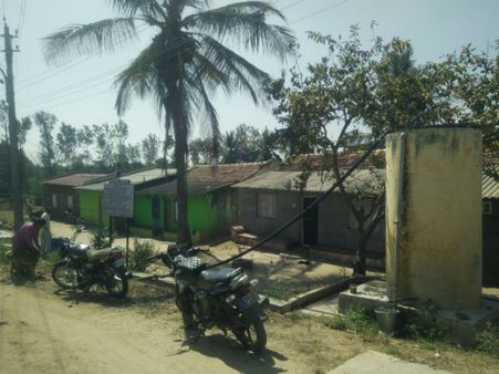 ನಾರಾಯಣಪುರದಲ್ಲಿ ವೃದ್ಧನ ಸಾವಿಗೆ ಕಾರಣವಾದ ಬೇಲಿ ತೆರವಿಗೆ ಆಗ್ರಹ