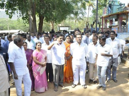 'ಕೆಲವೇ ದಿನಗಳಲ್ಲಿ ಕಿಚ್ಚುಗುತ್ತಿ ಮಾರಮ್ಮನ ದೇಗುಲ ಸರ್ಕಾರದ ವಶಕ್ಕೆ'