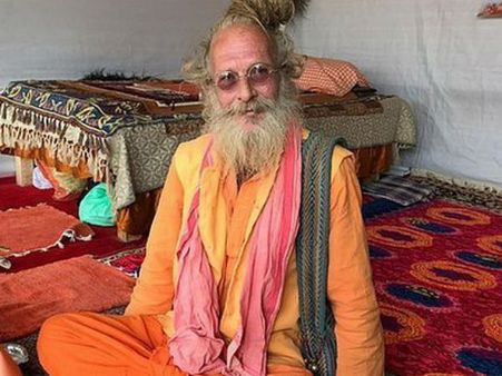 ಹಿಂದು ಧರ್ಮಕ್ಕೆ ಮತಾಂತರವಾದ ಈ ವ್ಯಕ್ತಿ ಕುಂಭಮೇಳದ ಕೇಂದ್ರಬಿಂದು!