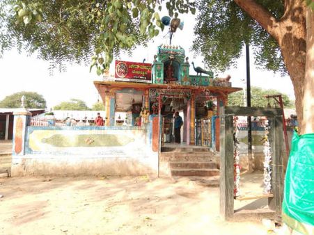 ಸುಳ್ವಾಡಿ ದುರಂತಕ್ಕೆ ಒಂದು ತಿಂಗಳು : ಇನ್ನೂ ಮಾಸದ ಸಾವಿನ ನೋವು