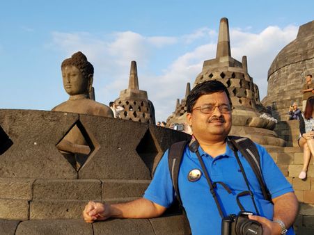 ವಸಂತ ಕುಲಕರ್ಣಿ ಅವರ ಅಂಕಣ 'ಅಂತರ್ಮಥನ' ಅಜೇಯ ಶತಕ!