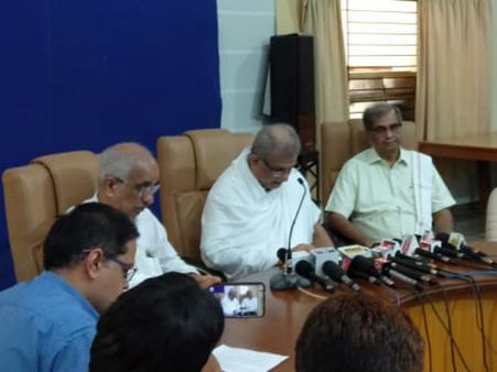 ಶಬರಿಮಲೆ ದೇವಾಲಯಕ್ಕೆ ಮಹಿಳೆಯರ ಪ್ರವೇಶ:ಡಾ.ಹೆಗ್ಗಡೆ ಅಸಮಾಧಾನ