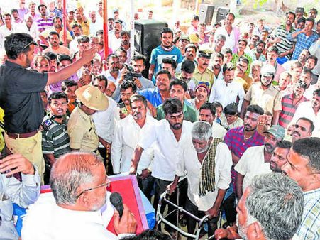 ಮೂಡಾ ಅಧಿಕಾರಿಗಳ ಎಡವಟ್ಟಿಗೆ ಪೇಚಿಗೆ ಸಿಲುಕಿದ ಸಚಿವ ಜಿಟಿ ದೇವೇಗೌಡ!