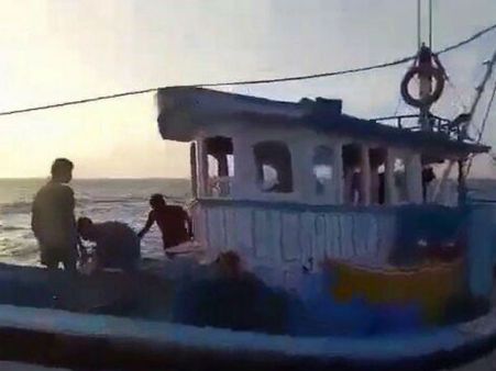 ಕರಾವಳಿಯಲ್ಲಿ ಲೈಟ್ ಫಿಶಿಂಗ್ ನಿಷೇಧ, ನಿರಾಳರಾದ ಪಾರಂಪರಿಕ ಮೀನುಗಾರರು