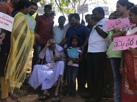 ಕೆರೆಗಳ ಉಳಿಸಲು ದೊರೆಸ್ವಾಮಿ ನೇತೃತ್ವದಲ್ಲಿ ಪ್ರತಿಭಟನೆ