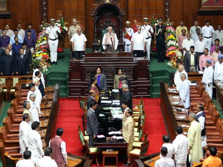 ಅಪ್ಪ, ಮಗಳು ಬಜೆಟ್ ಅಧಿವೇಶನದಲ್ಲಿ ಗೈರು: ಏನೇನೋ ಸುದ್ದಿ