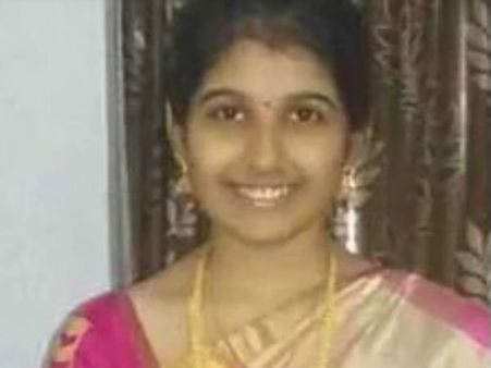 ಮರ್ಯಾದಾ ಹತ್ಯೆ ಹೆಸರಿನಲ್ಲಿ ತಂದೆಯಿಂದಲೇ ಮಗಳ ಕೊಲೆ