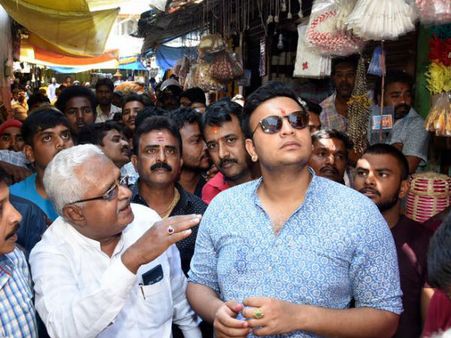 ಪಾರಂಪರಿಕ ಕಟ್ಟಡಗಳನ್ನು ಉಳಿಸಿಕೊಡುವಂತೆ ಯದುವೀರ್ ಗೆ ಮನವಿ