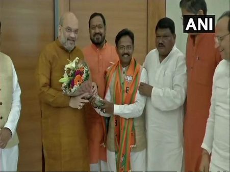 ಪಕ್ಷಾಂತರ: ಬಿಜೆಡಿ ತೊರೆದು ಬಿಜೆಪಿ ಸೇರಿದ ಸಂಸದ ಬಲಭದ್ರ