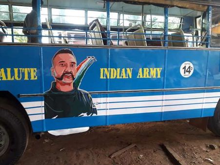 ಮಂಗಳೂರು ಸಿಟಿ ಬಸ್ ಗಳ ಮೇಲೆ ಧೀರ ಯೋಧ ಅಭಿನಂದನ್ ಭಾವಚಿತ್ರ