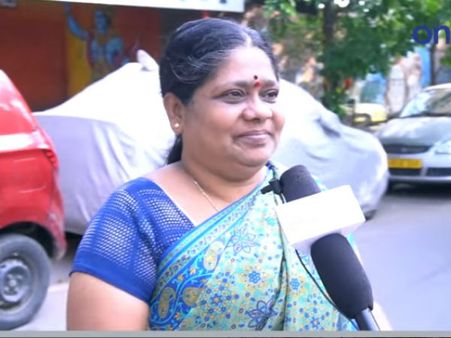 ಬೆಂಗಳೂರು ಕೇಂದ್ರ, ಯಾರು ಹಿತವರು ನಿಮಗೆ ಈ ಮೂವರೊಳಗೆ?