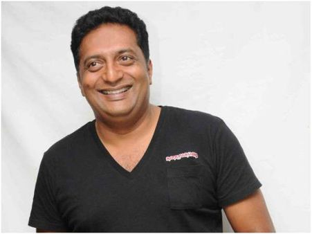 ಮಂಡ್ಯದಿಂದ ಸ್ಪರ್ಧೆ: ಸುಮಲತಾ ಅಂಬರೀಷ್‌ಗೆ ಪ್ರಕಾಶ್ ರೈ ಬೆಂಬಲ