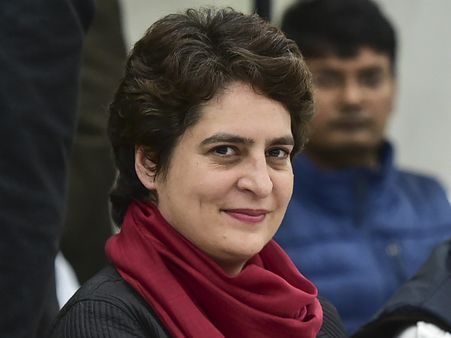 ಪ್ರಿಯಾಂಕಾ ಗಾಂಧಿ ಮೊದಲ ಟ್ವೀಟ್ ನಲ್ಲಿ ಇಣುಕಿದ ಗಾಂಧೀಜಿ