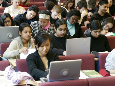 ದೇಶದ ಭದ್ರತೆಗೆ ವಿದೇಶಿ ವಿದ್ಯಾರ್ಥಿಗಳು ಅಪಾಯಕಾರಿ!