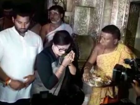 ನನಗೆ ಯಾವುದೇ ಗೊಂದಲ ಇಲ್ಲ, ನನ್ನ ಜೊತೆ ಅವರಿದ್ದಾರೆ: ಸುಮಲತಾ