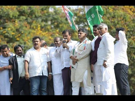 ಎಲುಬಿಲ್ಲದ ನಾಲಿಗೆ, ಕಾರಣ ಆಗಬೇಡ ನಿನ್ನ ಸೋಲಿಗೆ!