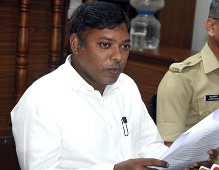 ನೀತಿ ಸಂಹಿತೆ ಉಲ್ಲಂಘನೆ:ದ.ಕ.ದಲ್ಲಿ 1.07 ಕೋಟಿ ರೂ.ಮೌಲ್ಯದ ನಗದು, ಸ್ವತ್ತು ವಶ